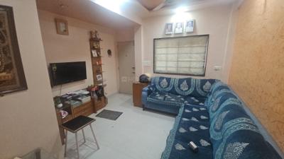 Living Room Image of 750 Sq.ft 2 BHK Apartment / Flat for rent in Anand Nagar Park, Kothrud Pune for Rs. 38000