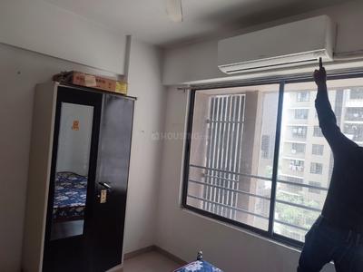 Bedroom Image of 650 Sq.ft 1 BHK Apartment / Flat for rent in Savvy Studioz, Gota Ahmedabad for Rs. 20000