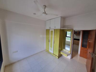 Bedroom Image of 1300 Sq.ft 2 BHK Apartment / Flat for rent in Nyati Meadows, Wadgaon Sheri Pune for Rs. 45000