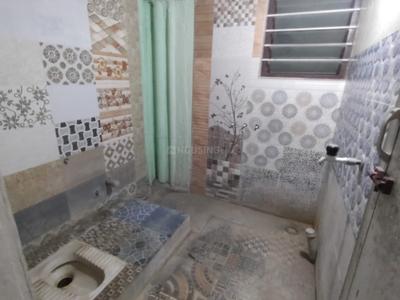 Bathroom Image of 240 Sq.ft 1 RK Studio for rent in Vinayagapuram Coimbatore for Rs. 7500