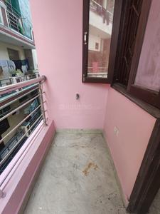 Balcony Image of 600 Sq.ft 1 BHK Builder Floor for rent in Chhattarpur New Delhi for Rs. 12600