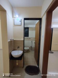 Bathroom Image of 650 Sq.ft 2 BHK Apartment / Flat for sale in Shree Rosewood Park, Wagholi Pune for Rs. 4500000