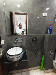 Bathroom Image of 650 Sq.ft 2 BHK Builder Floor for rent in Sector 7 Rohini New Delhi for Rs. 24000