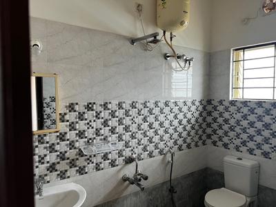 Bathroom Image of 1200 Sq.ft 2 BHK Apartment / Flat for rent in Horamavu Bengaluru for Rs. 33000