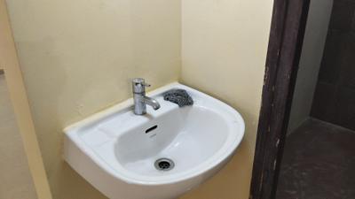Bathroom Image of 608 Sq.ft 1 BHK Apartment / Flat for sale in Raunak City 2, Kalyan West Kalyan for Rs. 4100000