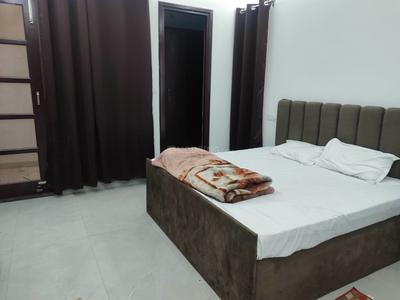 Bedroom Image of 15000 Sq.ft 5 BHK Villa for rent in Madhav Greens Plots, Lolai Lucknow for Rs. 400000
