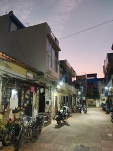 Image of 900 Sq.ft 3 BHK Villa for sale in Borivali West, Mumbai for Rs. 18000000