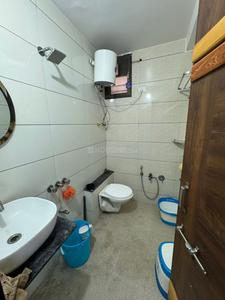 Bathroom Image of 1589 Sq.ft 3 BHK Apartment / Flat for rent in Pride Ganesh Pride, Vaishno Devi Circle Ahmedabad for Rs. 36500