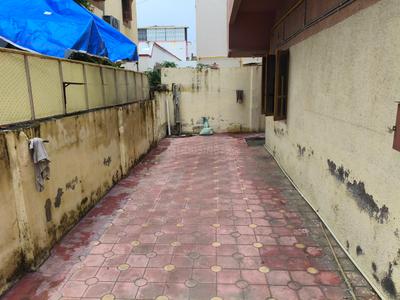 Balcony Image of 1200 Sq.ft 4 BHK Duplex for rent in Gotri Vadodara for Rs. 10000