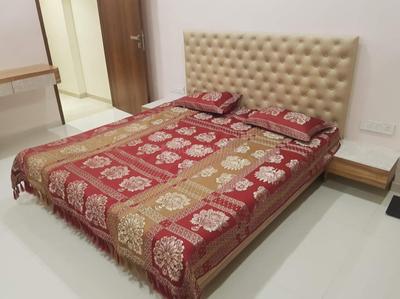 Bedroom Image of 1650 Sq.ft 3 BHK Apartment / Flat for rent in Vaishnodevi Kingston, Pal Gam Surat for Rs. 48000