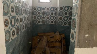 Bathroom Image of 420 Sq.ft 1 BHK Apartment / Flat for sale in Keshtopur Kolkata for Rs. 1558000