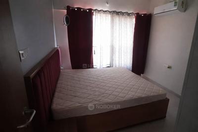 Bedroom Image of 968 Sq.ft 2 BHK Apartment / Flat for rent in Manhattan, Charholi Budruk Pune for Rs. 25000
