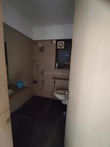 Bathroom Image of 1500 Sq.ft 3 BHK Apartment / Flat for sale in Kool Homes Solitaire, Kondhwa Pune for Rs. 13500000