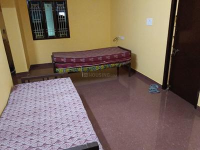 Bedroom Image of 1300 Sq.ft 2 BHK Independent House for rent in Thoraipakkam Chennai for Rs. 35000