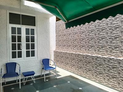 Bedroom One Image of 3300 Sq.ft 4 BHK Builder Floor for rent in DLF Phase 3 Gurgaon for Rs. 150000