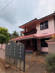 Image of 1700 Sq.ft 4 BHK Independent House for sale in Thariyode, Wayanad for Rs. 5400000