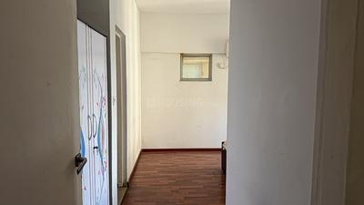 Bedroom Image of 1080 Sq.ft 2 BHK Apartment / Flat for rent in Adani The Meadows, Shantigram Ahmedabad for Rs. 32000