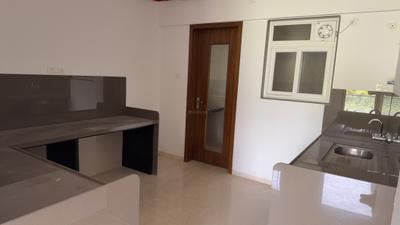 Kitchen Image of 2600 Sq.ft 4 BHK Apartment / Flat for sale in Pandit Dharmesh, Shivaji Nagar Pune for Rs. 44000000