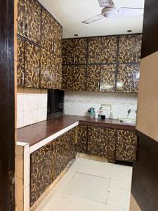 Kitchen Image of 755 Sq.ft 1 BHK Apartment / Flat for rent in RWA Lajpat Nagar 4 Colonies, Lajpat Nagar New Delhi for Rs. 30500
