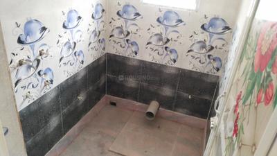 Bathroom Image of 822 Sq.ft 2 BHK Apartment / Flat for sale in Keshtopur Kolkata for Rs. 3123600