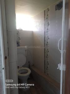 Bathroom Image of 1025 Sq.ft 2 BHK Apartment / Flat for sale in Airport Gate no. 1 Kolkata for Rs. 3200000