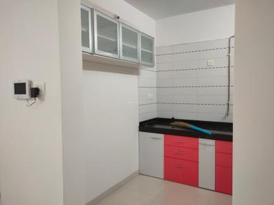 Kitchen Image of 800 Sq.ft 1.5 BHK Apartment / Flat for rent in Vrindavan Heights Phase II, Hadapsar Pune for Rs. 24000