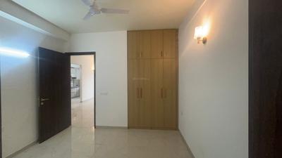 Bedroom Image of 1055 Sq.ft 2.5 BHK Apartment / Flat for sale in Smartworld Orchard, Sector 61 Gurgaon for Rs. 16500000