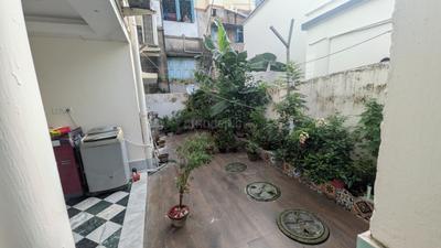 Balcony Image of 5800 Sq.ft 10 BHK Independent House for sale in Behala Chowrasta Kolkata for Rs. 47500000