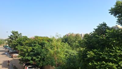 Image of 1325 Sq.ft 2 BHK Apartment / Flat for rent in Pacifica Reflections, Vaishno Devi Circle, Ahmedabad for Rs. 22500