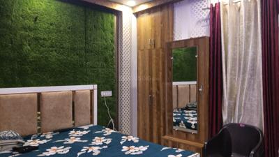 Bedroom Image of 1600 Sq.ft 3 BHK Builder Floor for sale in Shalimar Garden Ghaziabad for Rs. 6700000