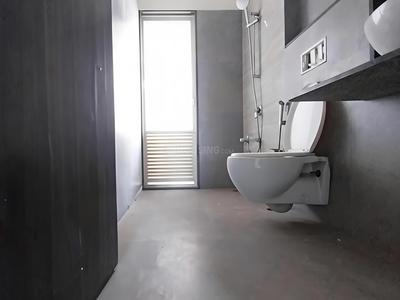Image of 965 Sq.ft 2 BHK Apartment / Flat for sale in Siddhi Highland Haven, Thane West, Thane for Rs. 11500000