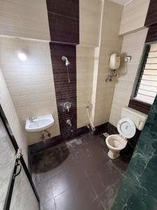 Image of 1300 Sq.ft 3 BHK Apartment / Flat for rent in Paras Thakur Complex, Kandivali East, Mumbai for Rs. 60000