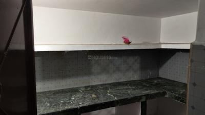 Kitchen Image of 800 Sq.ft 3 BHK Builder Floor for rent in Alambagh Lucknow for Rs. 6800