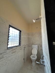 Bathroom Image of 540 Sq.ft 1 BHK Apartment / Flat for rent in Kharadi Pune for Rs. 24000