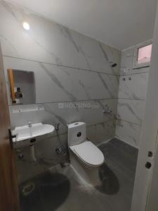 Bathroom Image of 1600 Sq.ft 4 BHK Apartment / Flat for rent in Aashima Divine City, Hoshangabad Road Bhopal for Rs. 21000