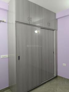Bedroom Image of 1250 Sq.ft 3 BHK Builder Floor for rent in Chittaranjan Park New Delhi for Rs. 75000