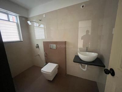 Bathroom Image of 1780 Sq.ft 3 BHK Apartment / Flat for sale in Kothrud Pune for Rs. 19500000