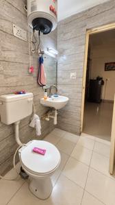 Bathroom Image of 965 Sq.ft 2 BHK Apartment / Flat for sale in Trehan Royal Court, Fatehpura Neemrana for Rs. 2350000
