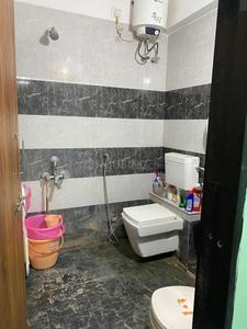 Bathroom Image of 1450 Sq.ft 3 BHK Apartment / Flat for rent in Sudama Nagar Indore for Rs. 25000