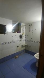 Bathroom Image of 1500 Sq.ft 3 BHK Duplex for rent in New Karelibaug Vadodara for Rs. 15000