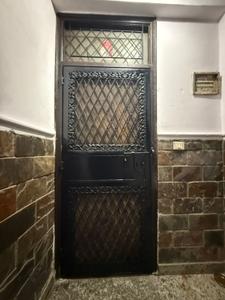 Bathroom Image of 580 Sq.ft 1 BHK Apartment / Flat for rent in Said-Ul-Ajaib New Delhi for Rs. 18000