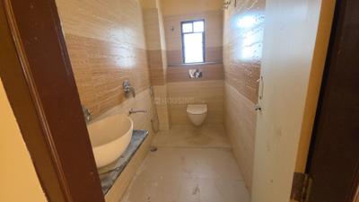 Image of 1400 Sq.ft 3 BHK Apartment / Flat for rent in Bankim Nagar, Siliguri for Rs. 22000