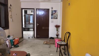 Living Room Image of 900 Sq.ft 2 BHK Builder Floor for rent in Arjun Nagar New Delhi for Rs. 28000