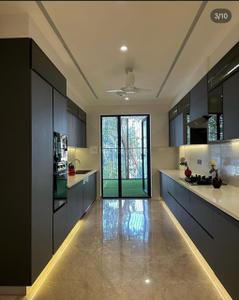Kitchen Image of 3200 Sq.ft 4.5 BHK Builder Floor for sale in DLF City Phase 1, DLF Phase 1 Gurgaon for Rs. 74500000