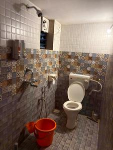 Bathroom Image of 350 Sq.ft 1 BHK Apartment / Flat for rent in Bardez Goa for Rs. 24000