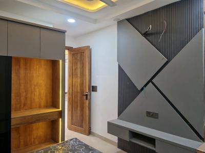 Bedroom Image of 1305 Sq.ft 4 BHK Apartment / Flat for sale in Goyal Luxury Housing, Sector 29 Dwarka New Delhi for Rs. 15000000
