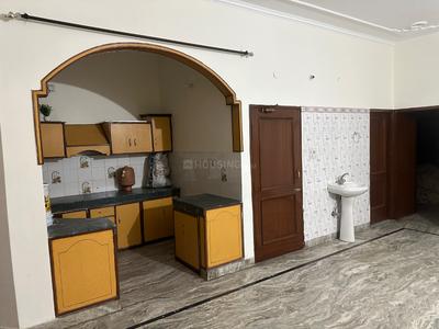 Kitchen Image of 1500 Sq.ft 2 BHK Builder Floor for rent in Green Park Colony Zirakpur for Rs. 12000
