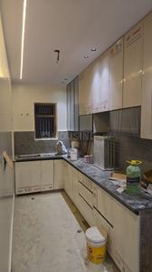 Kitchen Image of 1300 Sq.ft 3 BHK Apartment / Flat for sale in Paschim Vihar New Delhi for Rs. 21000000