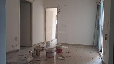 Living Room Image of 1075 Sq.ft 2 BHK Apartment / Flat for rent in Gaur City 7th Avenue, Noida Extension Greater Noida for Rs. 24000