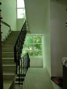 Staircase Image of 5200 Sq.ft 5 BHK Villa for sale in Sector 93B Noida for Rs. 150000000